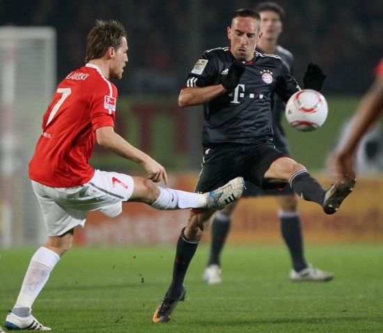 滑雪场的基 滑雪场的基